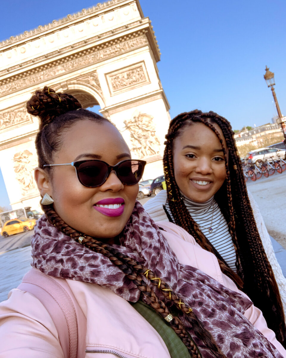 black girls braids Arc de Triomphe