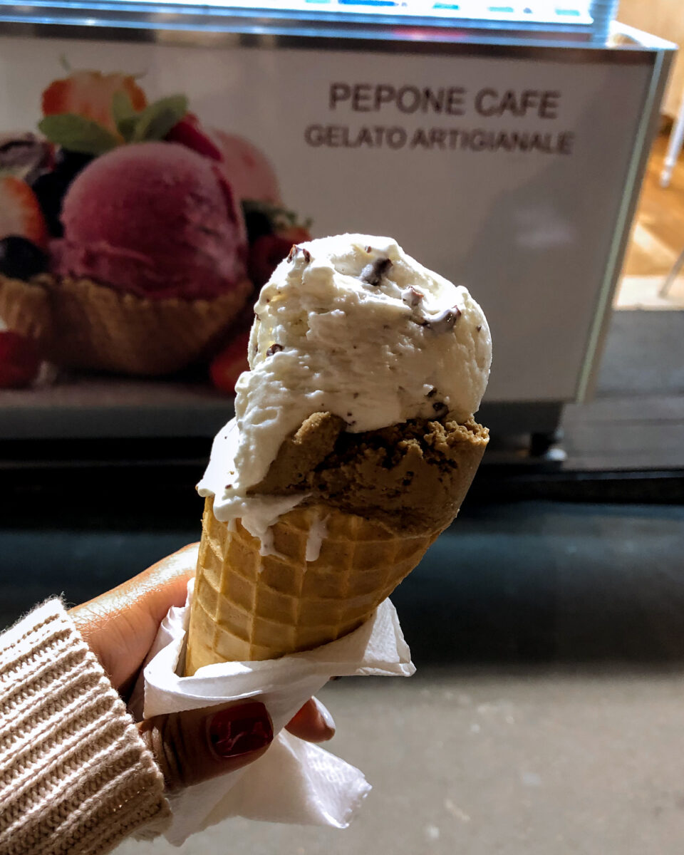 hand holding gelato