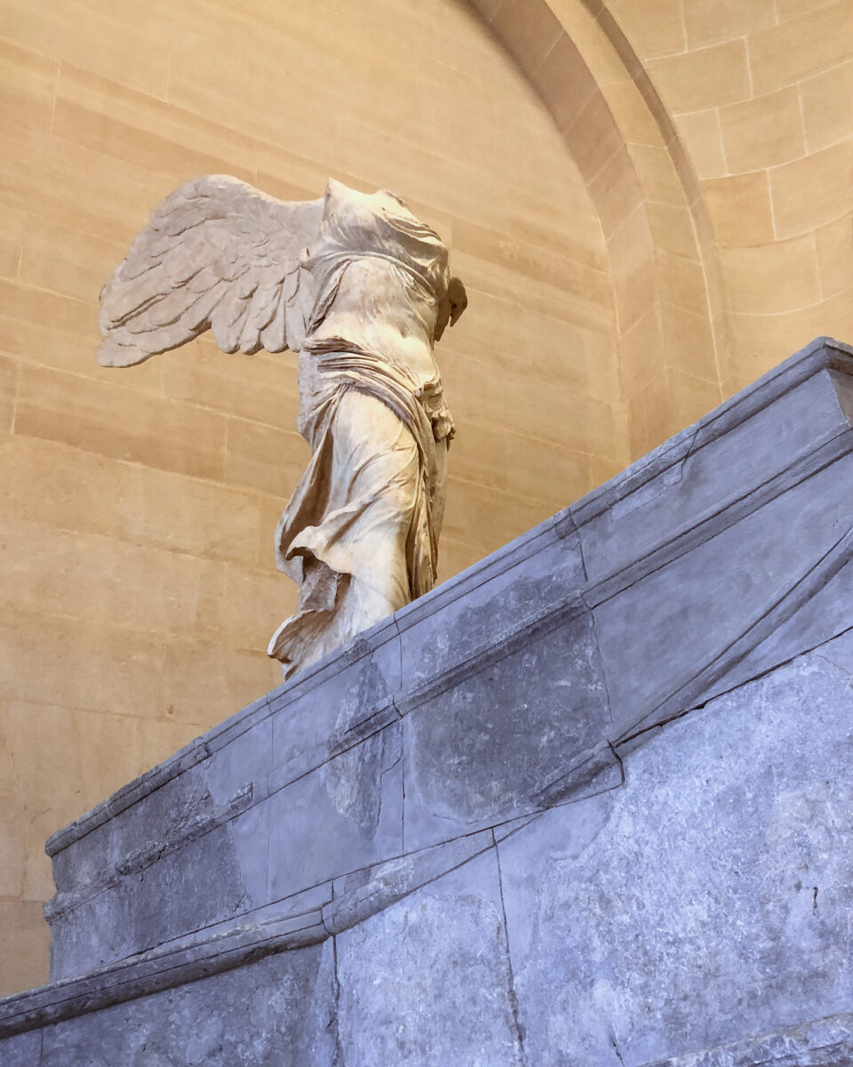 louvre winged victory